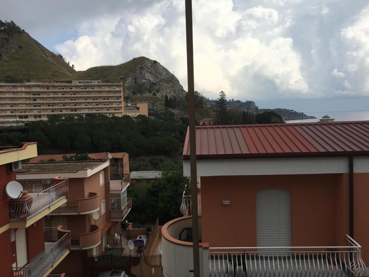 Residence La fenice FF Giardini-Naxos Exterior foto